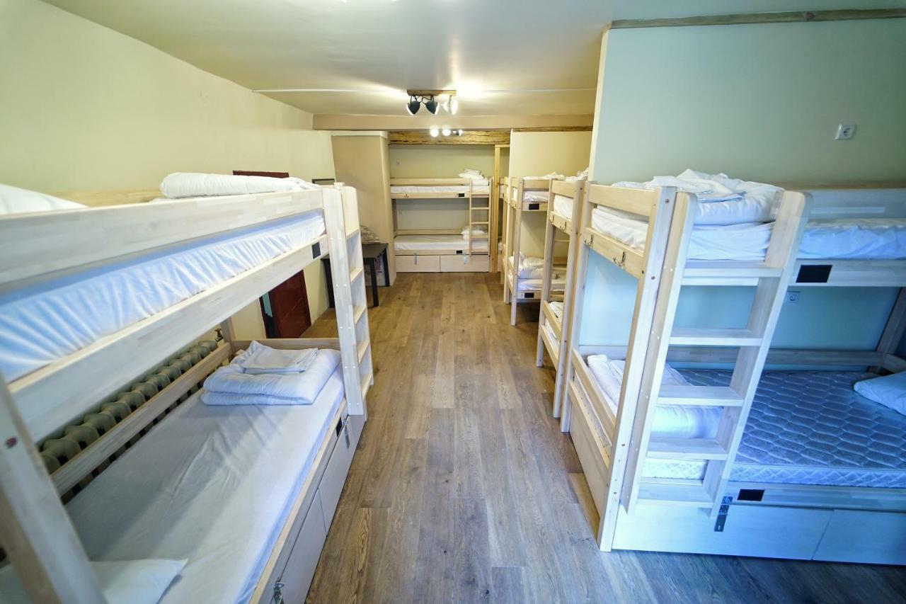 The Monks Bunk Hostel & Bar Tallinn Bagian luar foto