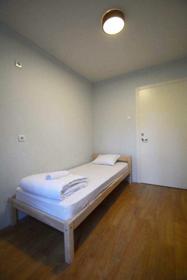 The Monks Bunk Hostel & Bar Tallinn Bagian luar foto
