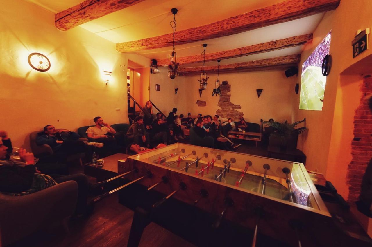 The Monks Bunk Hostel & Bar Tallinn Bagian luar foto